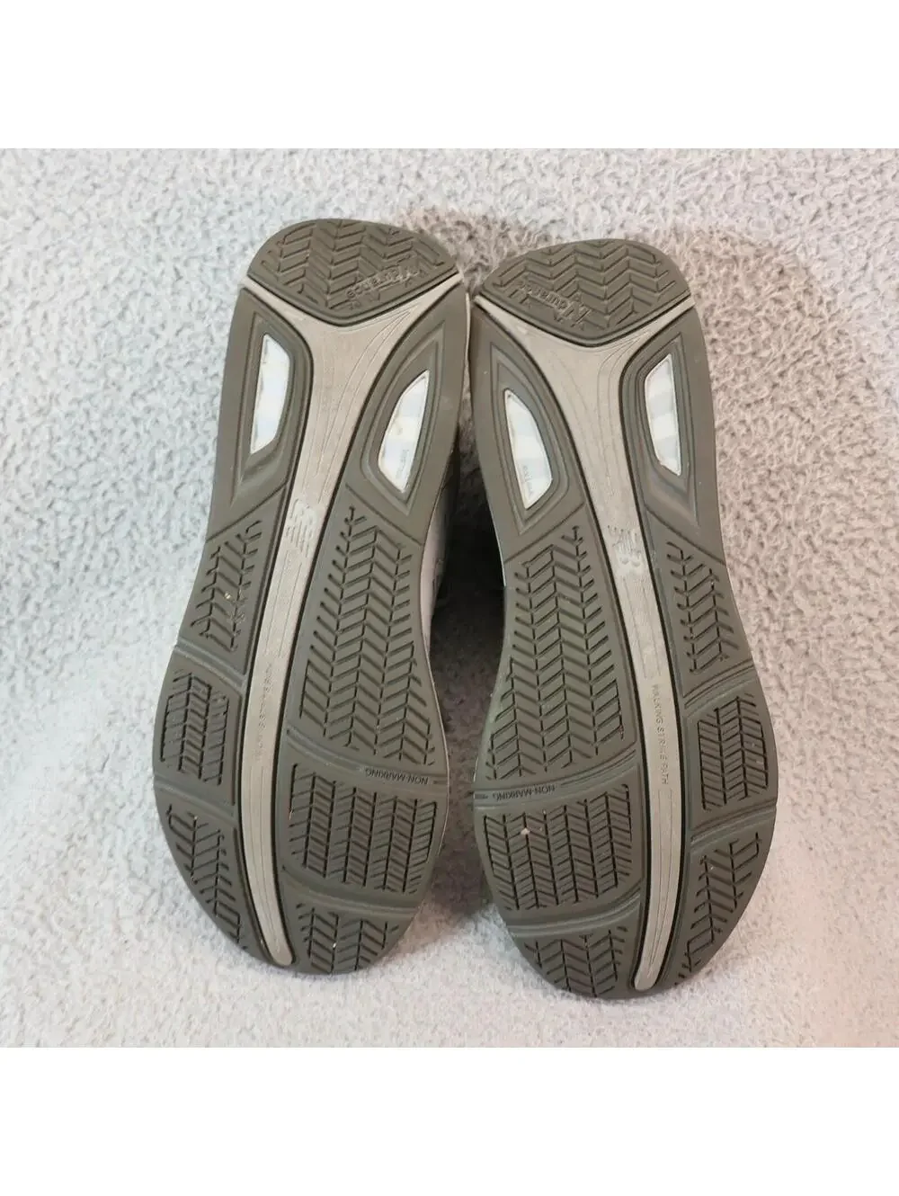 New Balance Men sz 10 Grey 928 V3 Laceup Walking Shoe